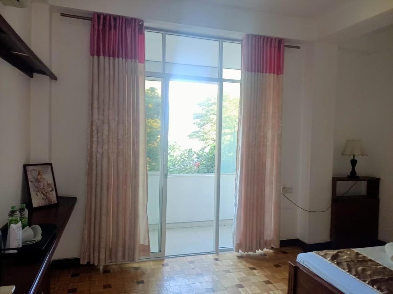 Tenshin Residance. Kandy Exteriér fotografie